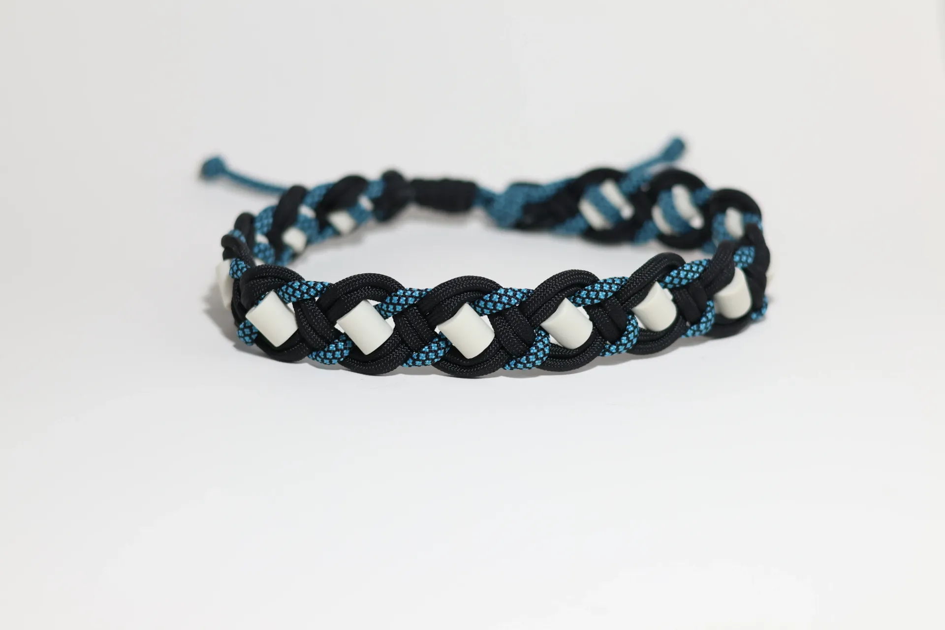 Collier EM Zigzag - personnalisable (7 pouces, Carte blanche, Pas de couleur supplémentaire, Pas de couleur supplémentaire)