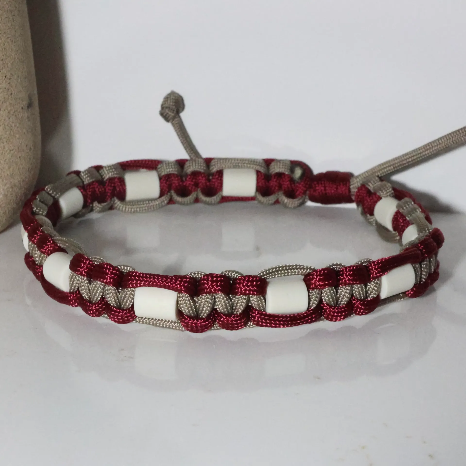 Collier EM Cobra (Bourgogne et tan) (xx-small (7 à 11 pouces))