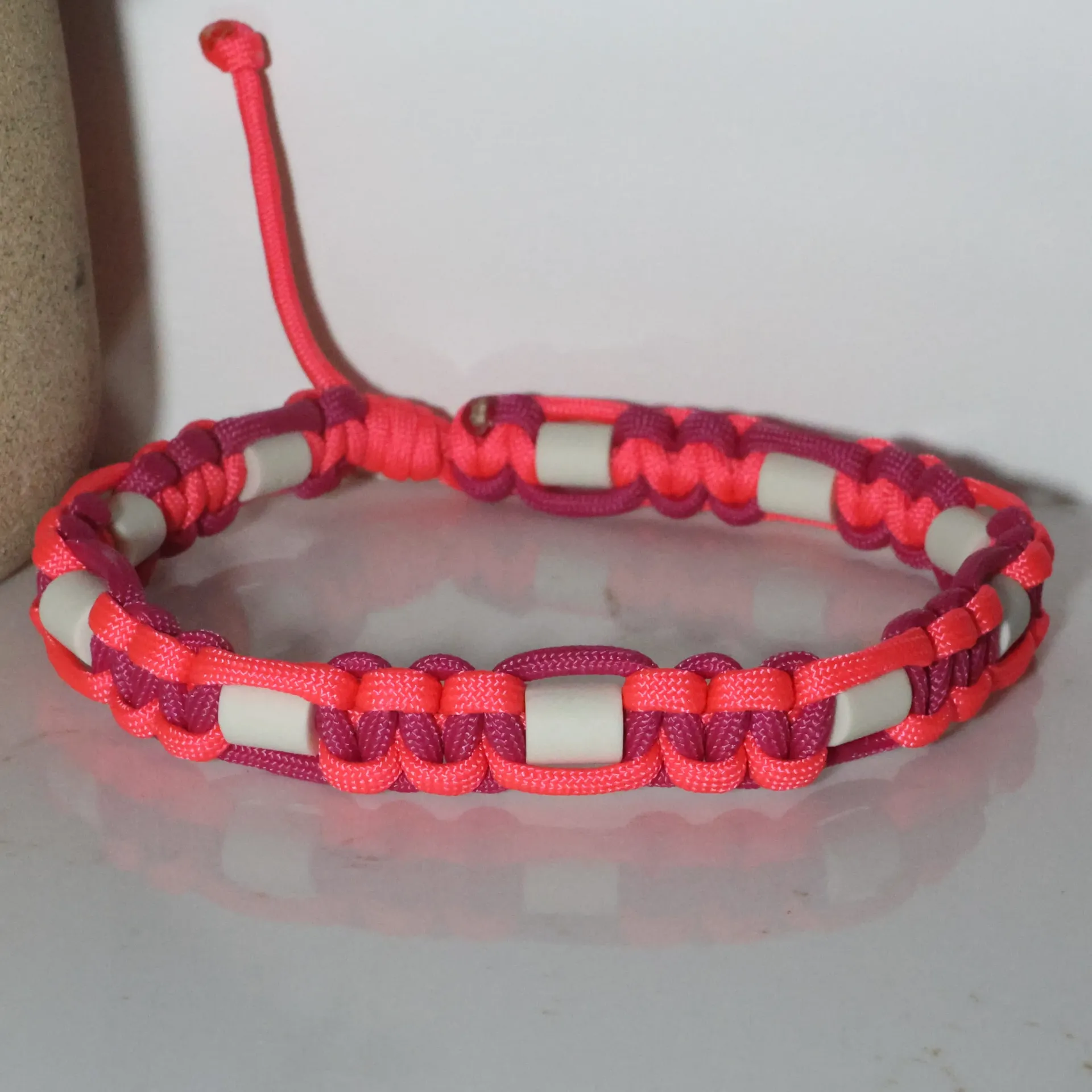 Collier EM Cobra (Saumon et fuchsia)